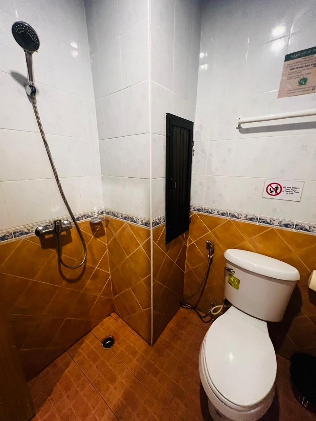 Blue Planet Hotel Patong Екстериор снимка