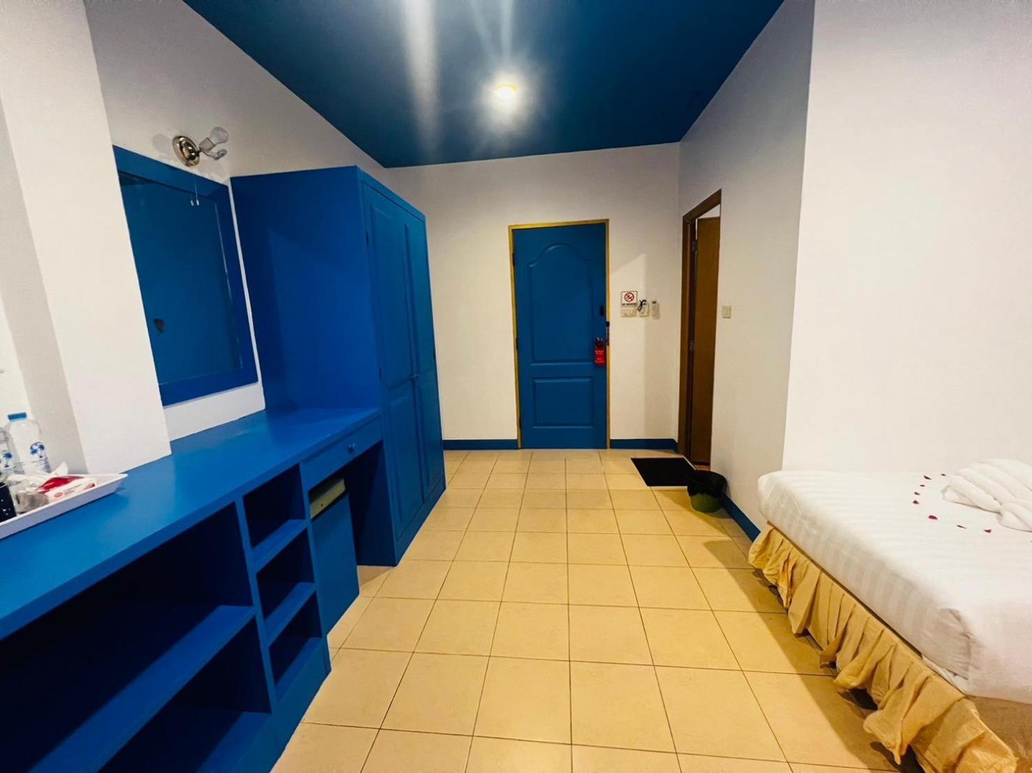 Blue Planet Hotel Patong Екстериор снимка