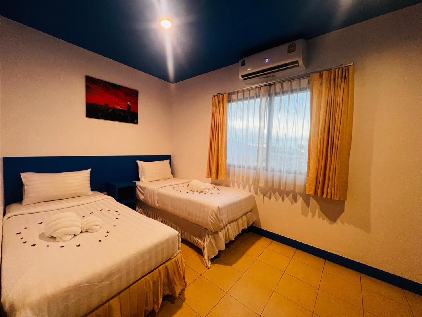 Blue Planet Hotel Patong Екстериор снимка