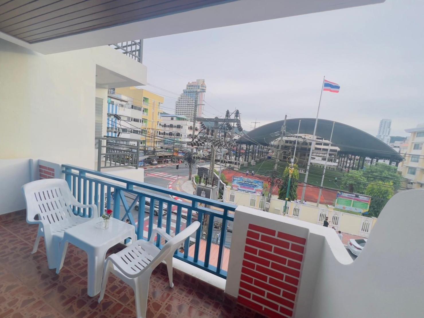 Blue Planet Hotel Patong Екстериор снимка